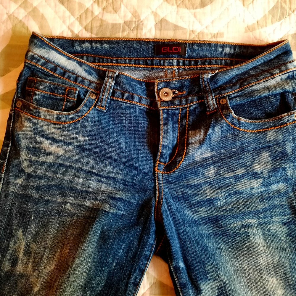 Glo Jeans